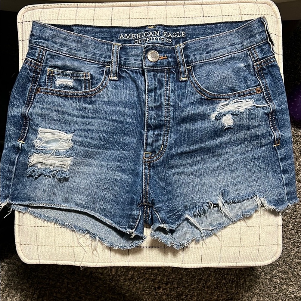 American Eagle Distressed Jean Shorts, Medium Wash, Size 2